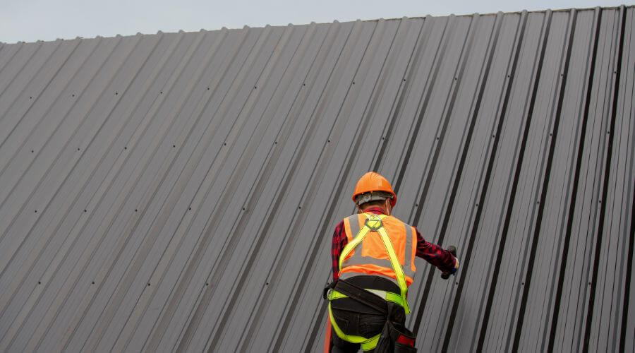 Professional gutter cleaning in Coolidge, AZ